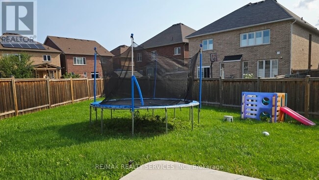 property at 92 Allegro Dr