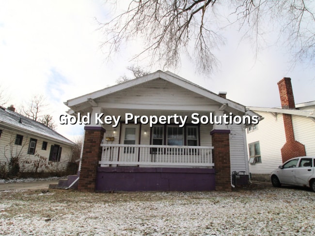 property at 1117 Victory Ct