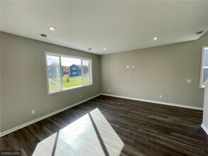 9955 Bluebird St NW in Coon Rapids, MN - Building Photo - Building Photo