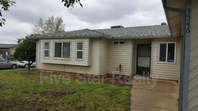 5546 Silverwood St in Marysville, CA - Building Photo - Building Photo