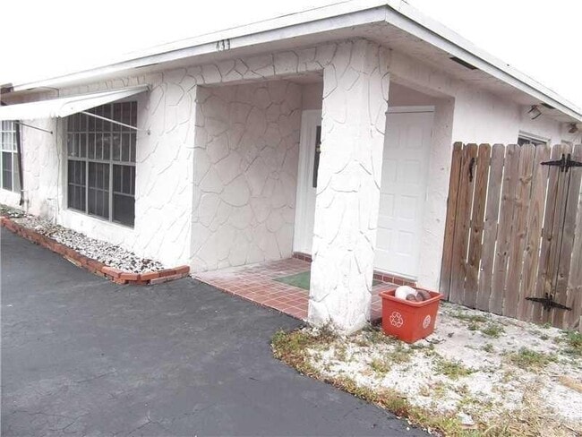 property at 433 SW 61st Terrace