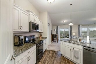 7479 Flintshire Dr in Alexandria, KY - Building Photo - Building Photo