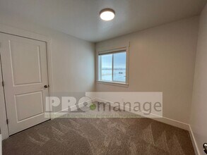 3711 E St in Idaho Falls, ID - Building Photo - Building Photo