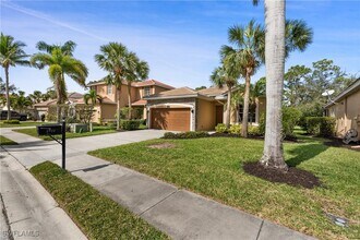 2722 Blue Cypress Lake Ct in Cape Coral, FL - Building Photo - Building Photo