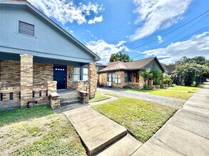 7 Hunt St in Houston, TX - Building Photo - Building Photo