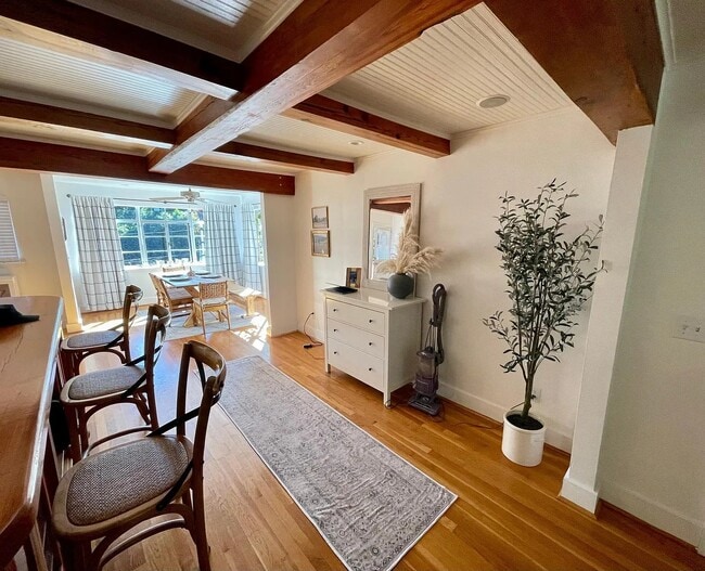 property at 2231 Selwyn Ave