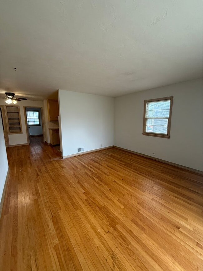 2544 J St in Lincoln, NE - Building Photo - Building Photo