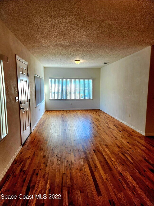 1460 S Atlantic Ave in Cocoa Beach, FL - Building Photo - Building Photo