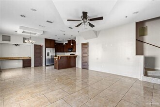 9 W Daffodil Ave in McAllen, TX - Building Photo - Building Photo