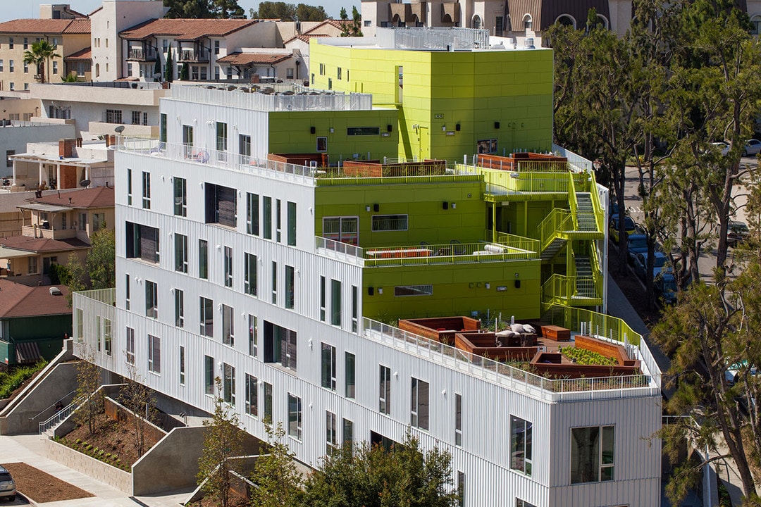 Village Lofts in Los Angeles, CA - Building Photo