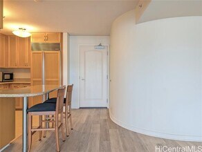 1296 Kapiolani Blvd in Honolulu, HI - Building Photo - Building Photo