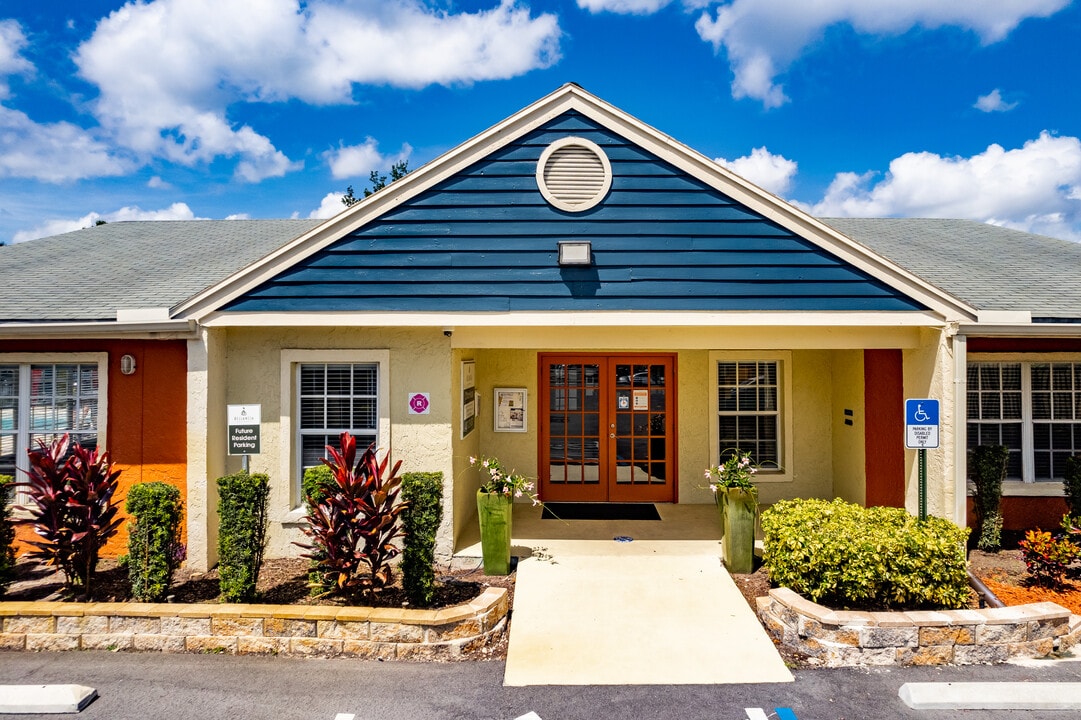 Bellancia Apartments in Orlando, FL - Building Photo