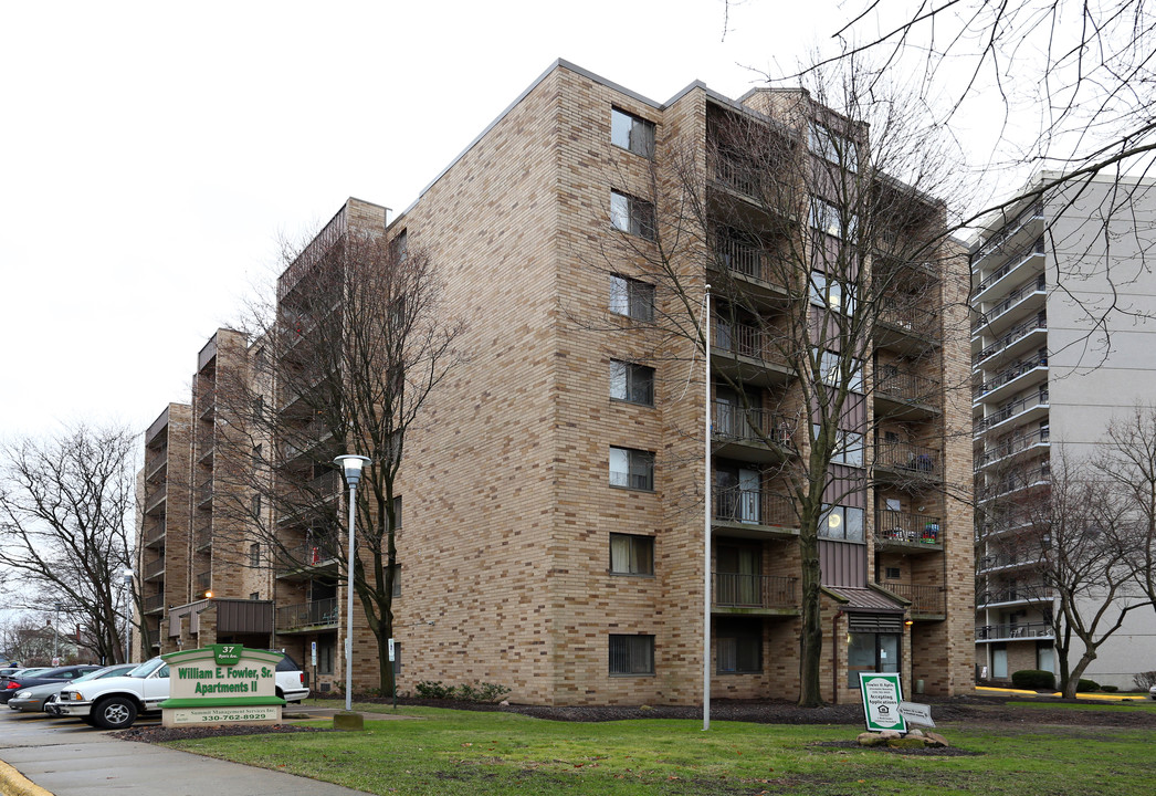 William E. Fowler Senior Apartments in Akron, OH - Building Photo