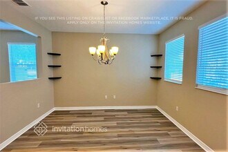 2042 Misty Glen Dr in Apopka, FL - Building Photo - Building Photo