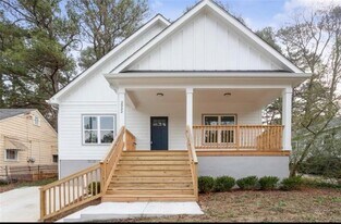 2932 Palm Dr in East Point, GA - Building Photo