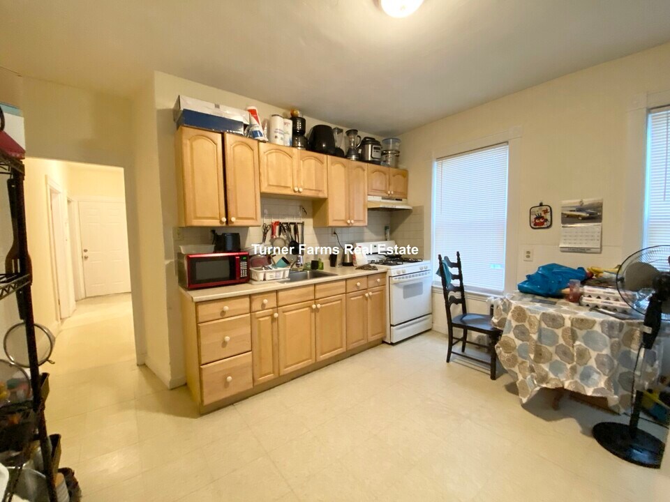 14 Elder St, Unit 1 in Boston, MA - Building Photo