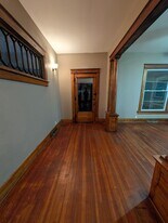 516 NE Twiss Ave in Topeka, KS - Building Photo