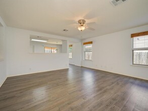 251 Beech Dr in Kyle, TX - Building Photo - Building Photo