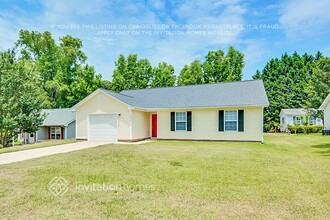 1620 Balfour Downs Cir in Fuquay Varina, NC - Building Photo - Building Photo