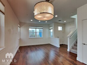 2517 Rice Alley in Sacramento, CA - Building Photo - Building Photo