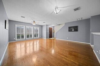 1523 Cook St in Houston, TX - Building Photo - Building Photo