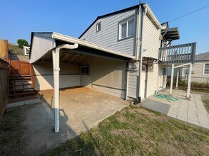 1731 N Cambrian Ave in Bremerton, WA - Building Photo - Building Photo