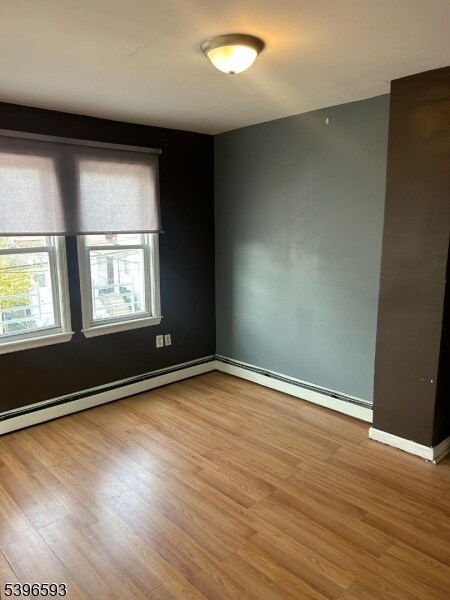 18-12Cedar Ave in Elizabeth, NJ - Building Photo - Building Photo