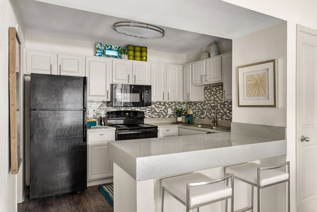 The Enclave at Bear Creek in Euless, TX - Foto de edificio