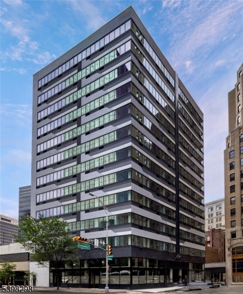 property at 10 Commerce Ct