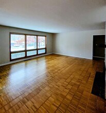 7249 W 109th Pl in Worth, IL - Building Photo - Building Photo