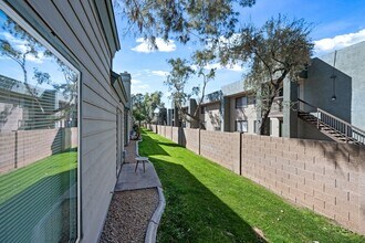 14002 N 49th Ave in Glendale, AZ - Building Photo - Building Photo