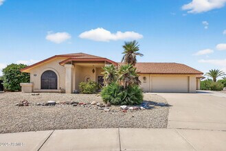 13511 W Gemstone Dr in Sun City West, AZ - Building Photo - Building Photo
