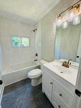 306 Manley Ave in Vine Grove, KY - Building Photo - Building Photo