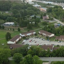 Slate Creek Apartments & Townhomes in Greensburg, PA - Building Photo - Building Photo