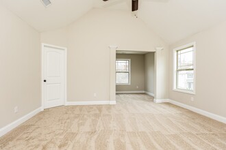 1172 Black Oak Cir in Clarksville, TN - Building Photo - Building Photo
