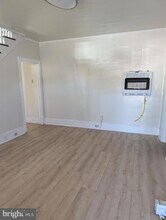 4 E Lawton St, Unit 5009-1121 in St. Clair, PA - Building Photo - Building Photo