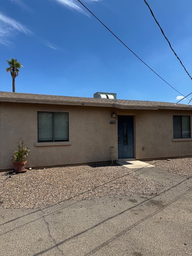 108 E Blacklidge Dr in Tucson, AZ - Building Photo - Building Photo