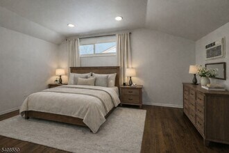 260 Everett Rd in Parsippany Troy Hills, NJ - Building Photo - Building Photo