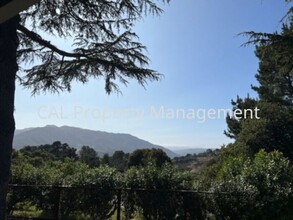 532 Country Club Dr in Carmel Valley, CA - Building Photo - Building Photo