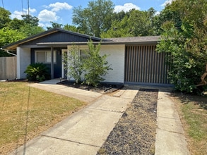 118 Starlight Terrace in San Antonio, TX - Building Photo - Building Photo