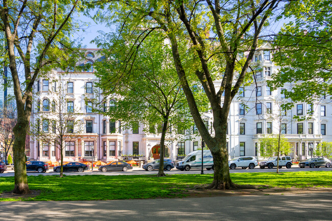 The Vendome in Boston, MA - Building Photo - Building Photo