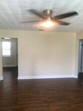 238 SW 9th St in Dania Beach, FL - Building Photo - Building Photo