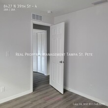 8427 N 39th St in Tampa, FL - Building Photo - Building Photo