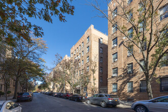 2186 Cruger Ave in Bronx, NY - Building Photo - Building Photo