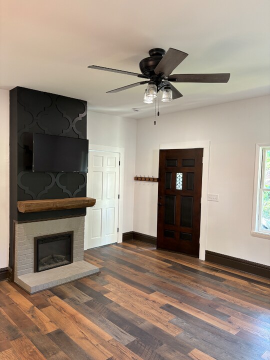 53 Lincoln Ave W in Asheville, NC - Building Photo