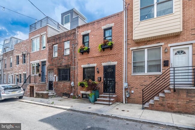 property at 1530 Manton St