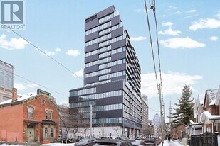195 McCaul St in Toronto, ON - Building Photo