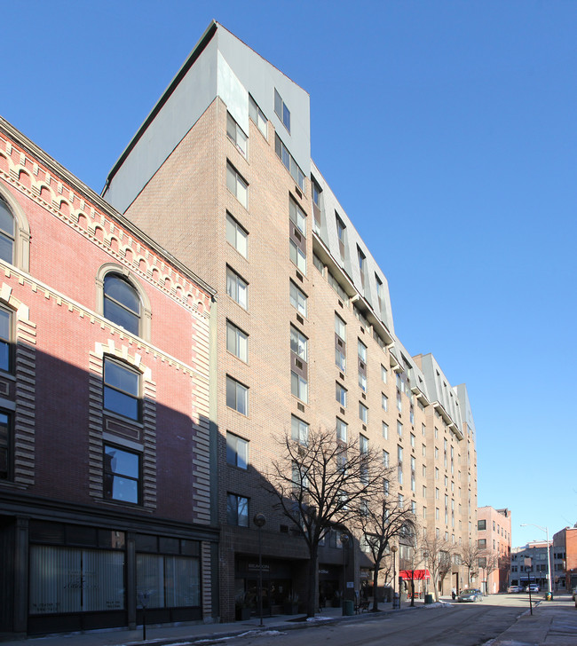 Exchange Place Towers in Waterbury, CT - Building Photo - Building Photo