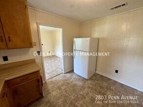 2803 Penn Ave in Marianna, FL - Building Photo - Building Photo