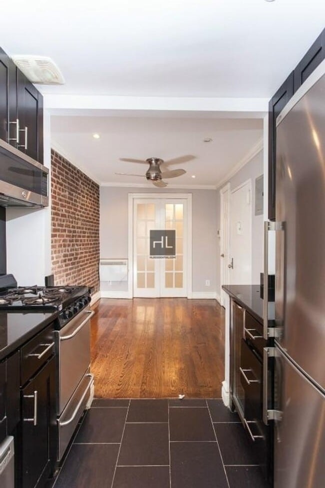 W 53RD ST., Unit 1C in New York, NY - Building Photo - Building Photo